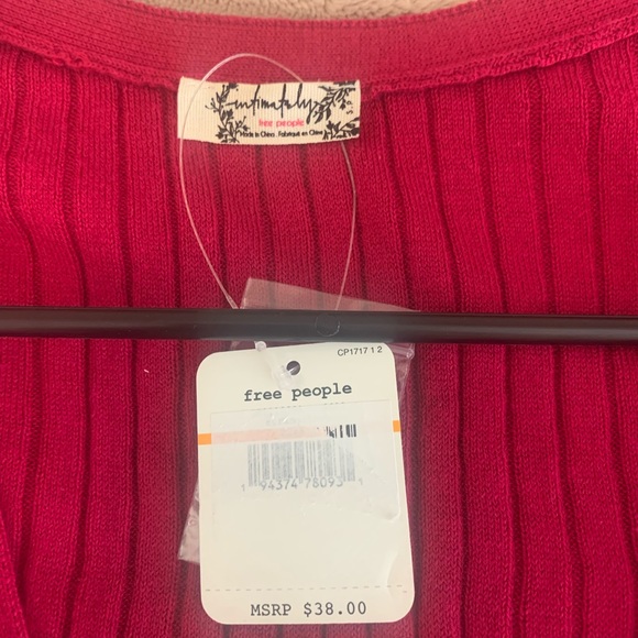 NWT Free People cropped tank - Picture 4 of 4